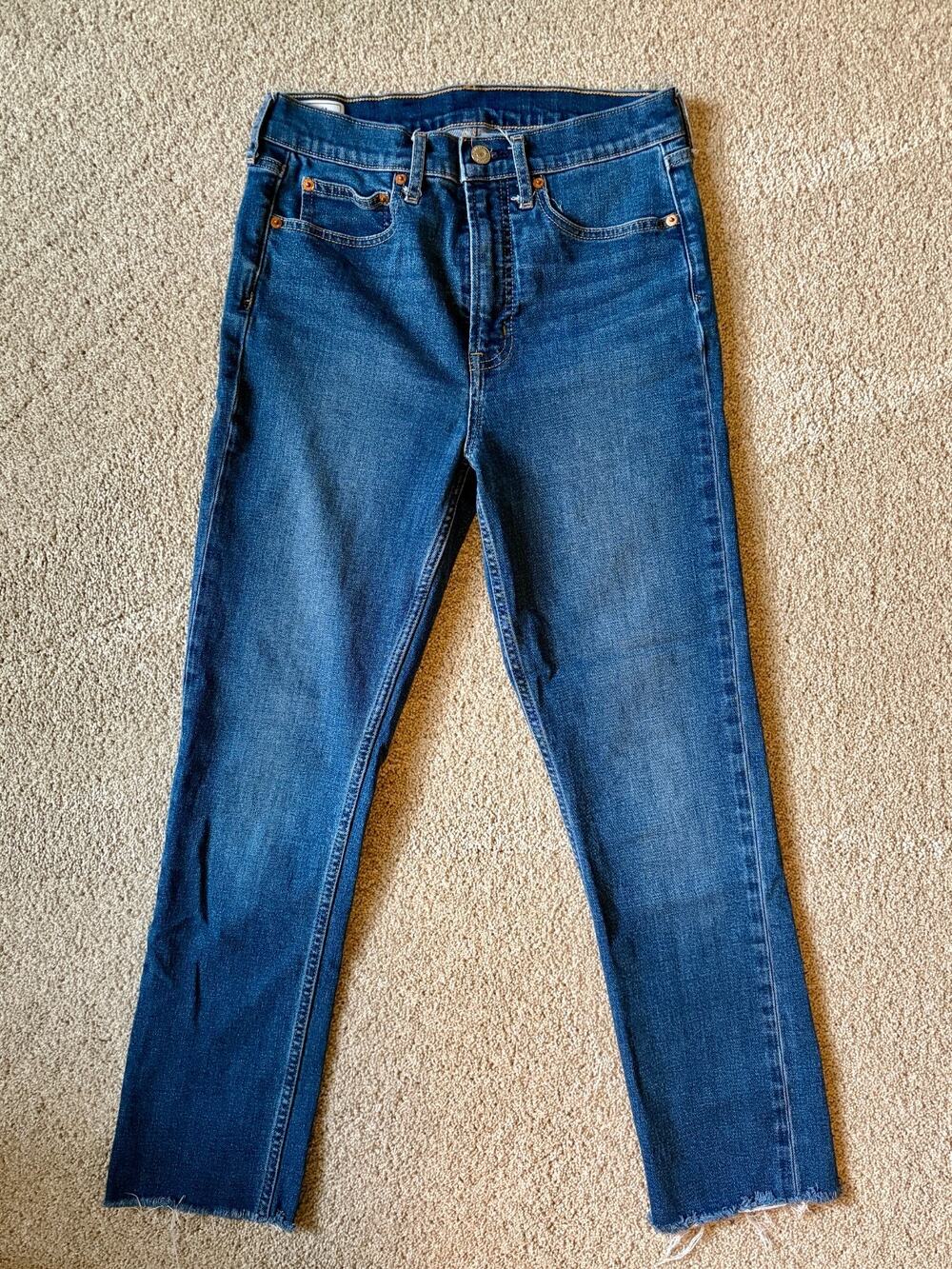Gap Jeans Women's 28 6R Vintage Slim High Rise Raw Hem Dark Wash Distressed